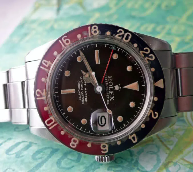 Hawk's Beak Watches | storia GMT gilt