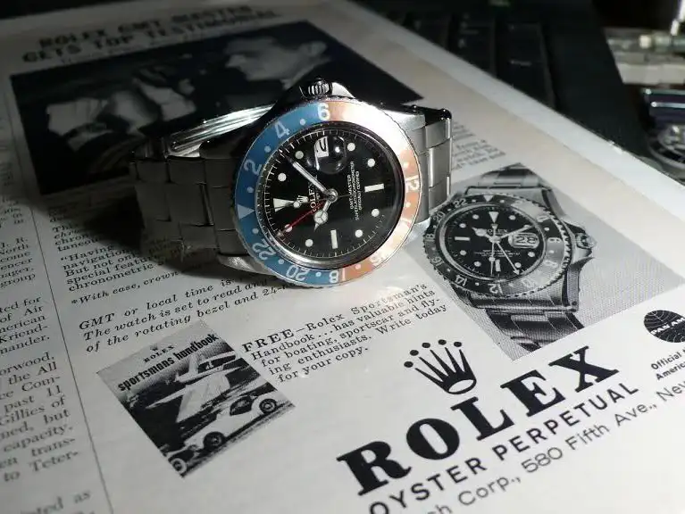 Hawk's Beak Watches | storia GMT gilt